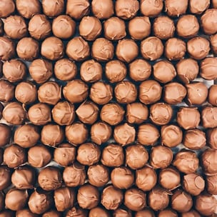 celebrate national chocolate day - photo by Merve Aydin via unsplash